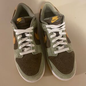 Nike Dunk Low Dusty Olive Mens: 9.5